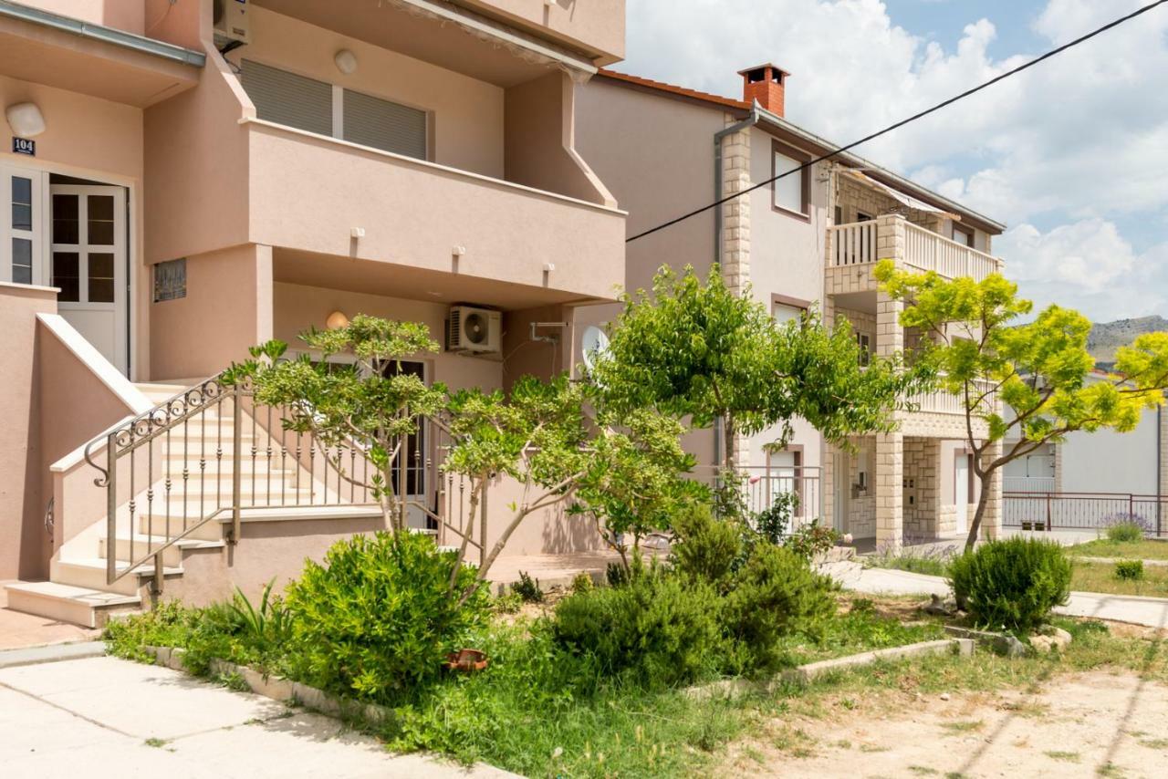 Apartment Roko Split Bagian luar foto