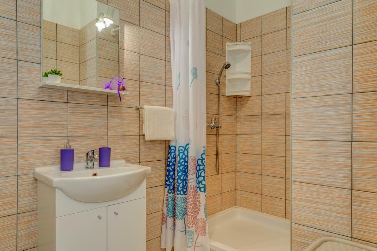 Apartment Roko Split Bagian luar foto